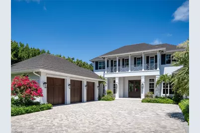 3525 Fort Charles Dr, Naples, FL 34102 - Photo 27