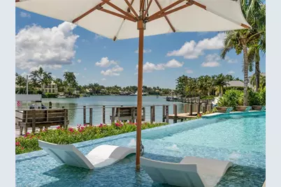 3525 Fort Charles Dr, Naples, FL 34102 - Photo 19