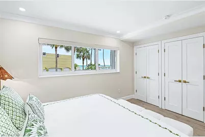 1851 Gulf Shore Blvd N #4, Naples, FL 34102 - Photo 17
