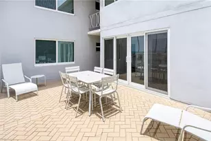 1851 Gulf Shore Blvd N, Naples, FL 34102 - Photo 11