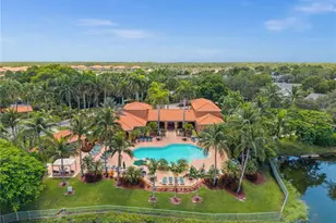 1260 Wildwood Lakes Blvd, Naples, FL 34104 - Photo 1