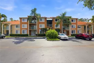 1260 Wildwood Lakes Blvd, Naples, FL 34104 - Photo 31