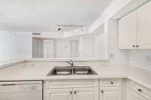 1260 Wildwood Lakes Blvd, Naples, FL 34104 - Photo 15