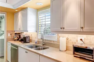 4126 Belair Ln, Naples, FL 34103 - Photo 11