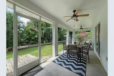 1082 Capri Dr, Naples, FL 34103 - Photo 11