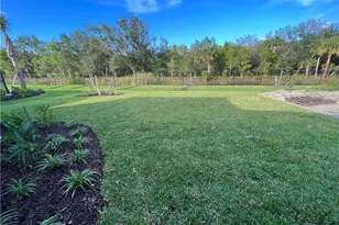 2122 Yellowfin Cir, Naples, FL 34114 - Photo 23