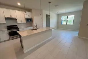 2122 Yellowfin Cir, Naples, FL 34114 - Photo 7