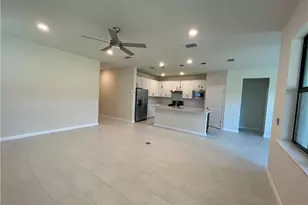 2122 Yellowfin Cir, Naples, FL 34114 - Photo 5