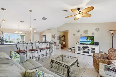 21 Tropicana Pkwy E, Cape Coral, FL 33909 - Photo 7