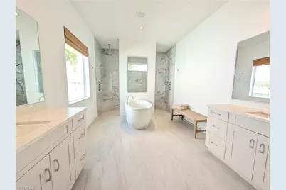 9077 Wisteria Way, Naples, FL 34114 - Photo 17
