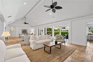 2201 Beacon Ln, Naples, FL 34103 - Photo 11