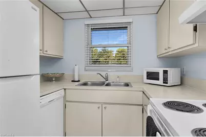 1000 Manatee Rd #A105, Naples, FL 34114 - Photo 11