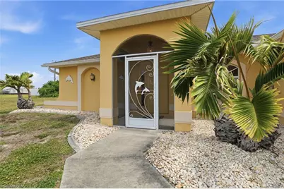 919 NE 18th Ter, Cape Coral, FL 33909 - Photo 33