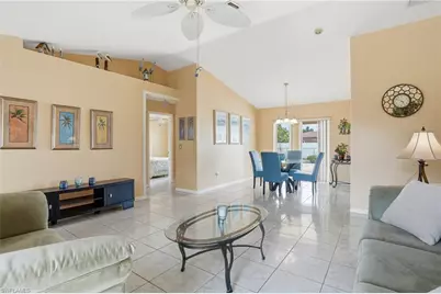 919 NE 18th Ter, Cape Coral, FL 33909 - Photo 5