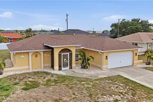 919 NE 18th Terrace, Cape Coral, FL 33909 - Photo 35