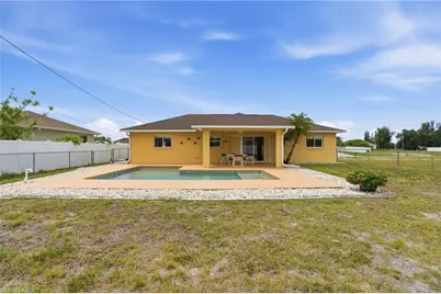 919 NE 18th Ter, Cape Coral, FL 33909 - Photo 31