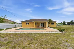 919 NE 18th Terrace, Cape Coral, FL 33909 - Photo 31