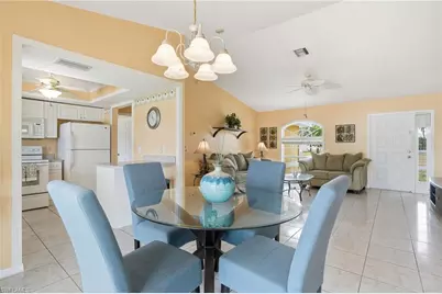 919 NE 18th Ter, Cape Coral, FL 33909 - Photo 7