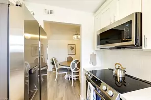 3200 Gulf Shore Blvd N, Naples, FL 34103 - Photo 11
