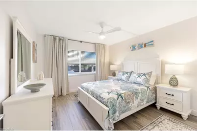 3200 Gulf Shore Blvd N #112, Naples, FL 34103 - Photo 19