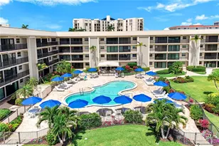 3200 Gulf Shore Blvd N, Naples, FL 34103 - Photo 3