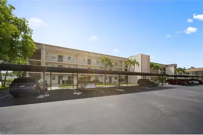 2111 Barkeley Ln #10, Fort Myers, FL 33907 - Photo 1