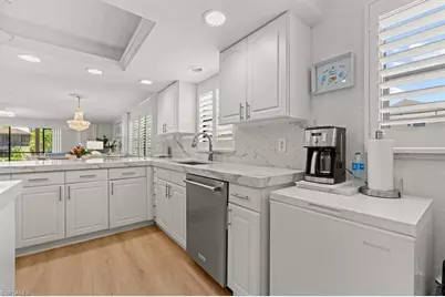 1400 Blue Point Ave #104, Naples, FL 34102 - Photo 13