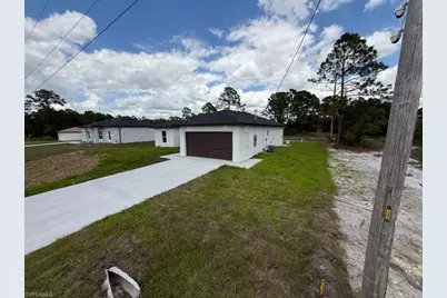 765 Puccini Ave S, Lehigh Acres, FL 33974 - Photo 3