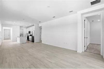 2139 Freemont Way, Naples, FL 34120 - Photo 5