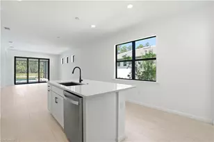 2139 Freemont Way, Naples, FL 34120 - Photo 7