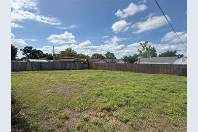 3615 Willow Wisp Dr S, Lakeland, FL 33810 - Photo 11