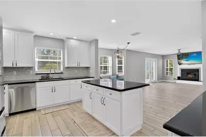 1720 16th St NE, Naples, FL 34120 - Photo 19