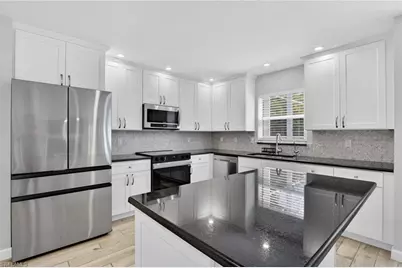 1720 16th St NE, Naples, FL 34120 - Photo 17