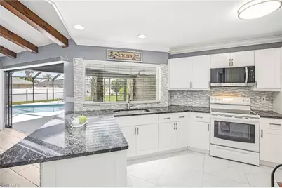1715 SE 21st St, Cape Coral, FL 33990 - Photo 9