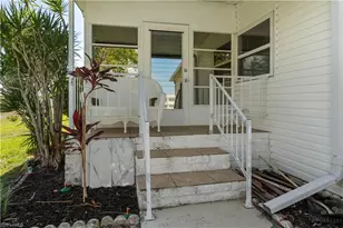 58 Lemans Dr, Naples, FL 34112 - Photo 7