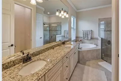 9387 Vercelli Ct, Naples, FL 34113 - Photo 11