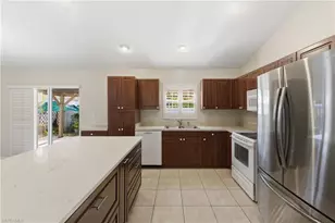 1082 Ridgeway Dr, North Fort Myers, FL 33903 - Photo 7