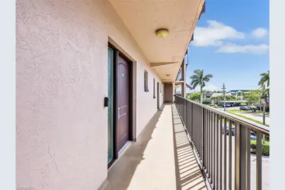 801 River Point Dr #203A, Naples, FL 34102 - Photo 3