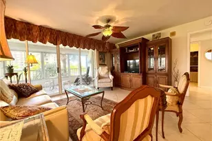 11118 Gulf Shore Dr, Naples, FL 34108 - Photo 11