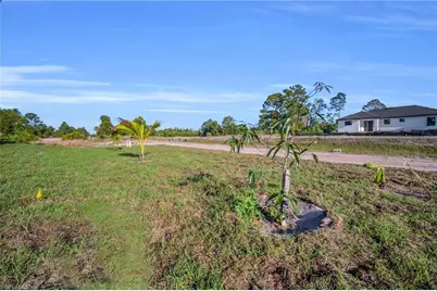 1109 Edgewood St E, Lehigh Acres, FL 33974 - Photo 33