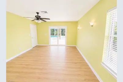 688 W Valley Dr, Bonita Springs, FL 34134 - Photo 17