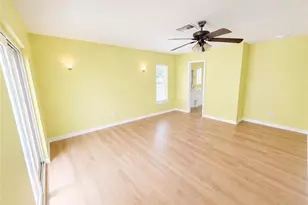 688 W Valley Dr, Bonita Springs, FL 34134 - Photo 15
