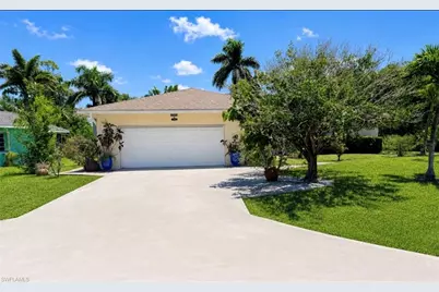 688 W Valley Dr, Bonita Springs, FL 34134 - Photo 45