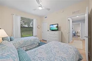 9844 Venezia Cir, Naples, FL 34113 - Photo 23