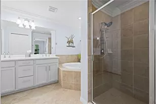 9844 Venezia Cir, Naples, FL 34113 - Photo 21