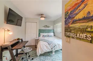1385 Wisconsin Dr, Naples, FL 34103 - Photo 25