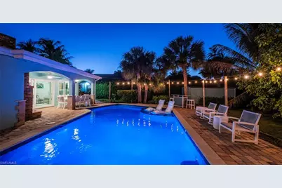 1385 Wisconsin Dr, Naples, FL 34103 - Photo 37
