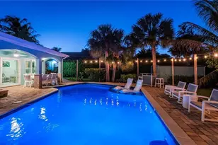 1385 Wisconsin Dr, Naples, FL 34103 - Photo 37