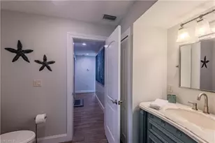 1385 Wisconsin Dr, Naples, FL 34103 - Photo 23