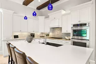 2220 Residence Cir, Naples, FL 34105 - Photo 7